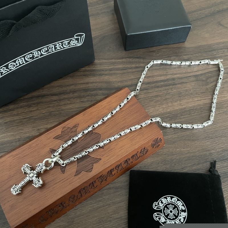 Ch**me He**ts necklaces